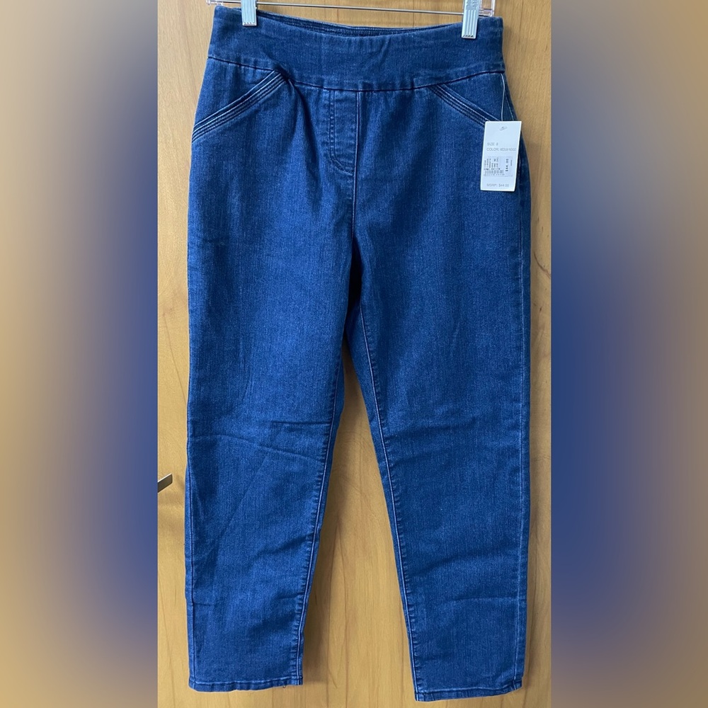NWT Donna L’oren Jeans Women’s Size 8 Dark Wash Blue  Pull On Waist Pants